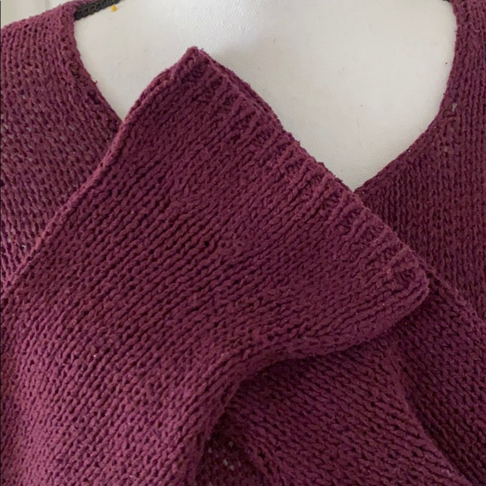 05:11 - J.Jill Silk & Cotton 1/2 button down Cardigan - Picture 8 of 11